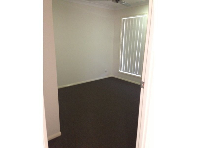 56 Schooner Avenue, Shoal Point QLD 4750