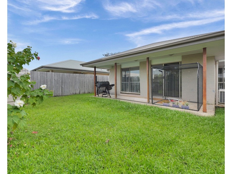 1&2/46 Superior Boulevard, Andergrove QLD 4740