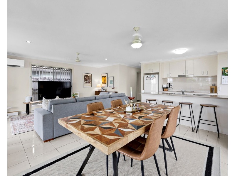 1&2/46 Superior Boulevard, Andergrove QLD 4740