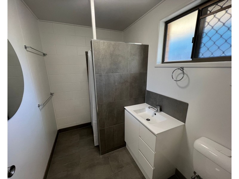 4/9 Wentford Street, Mackay QLD 4740