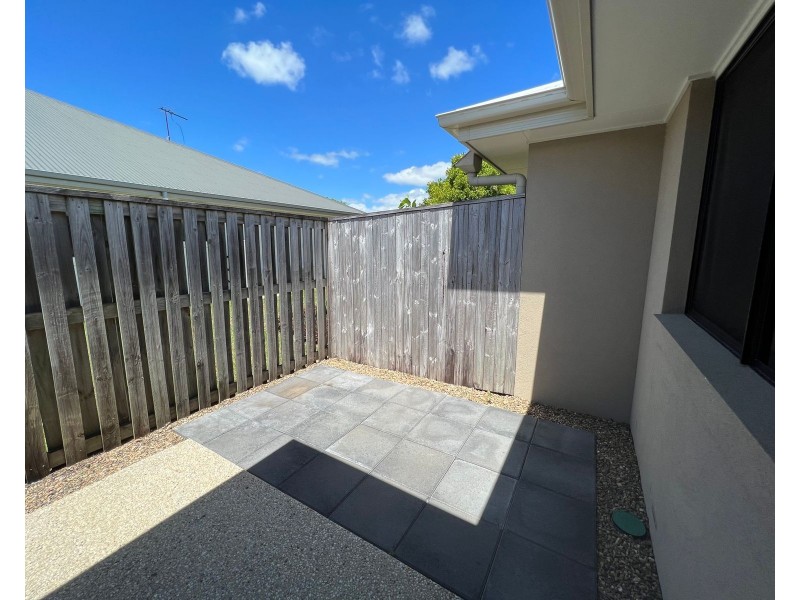 1/33 Schooner Avenue, Bucasia QLD 4750