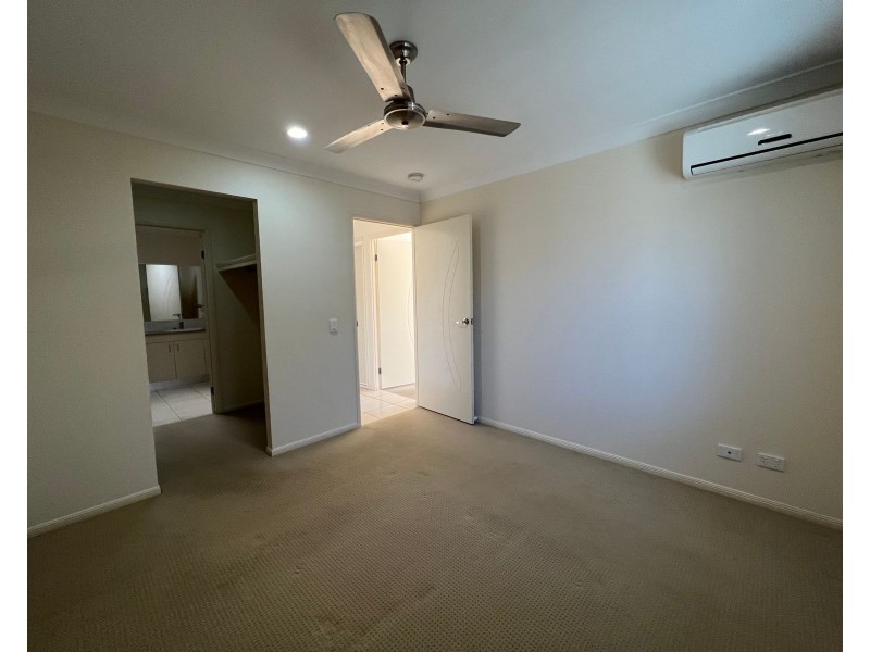 1/33 Schooner Avenue, Bucasia QLD 4750