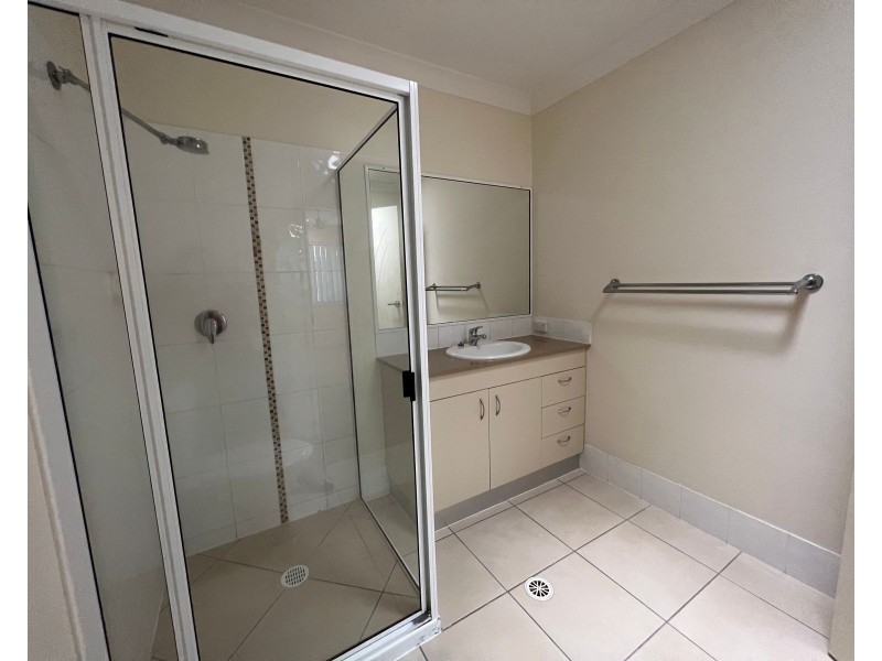 1/33 Schooner Avenue, Bucasia QLD 4750