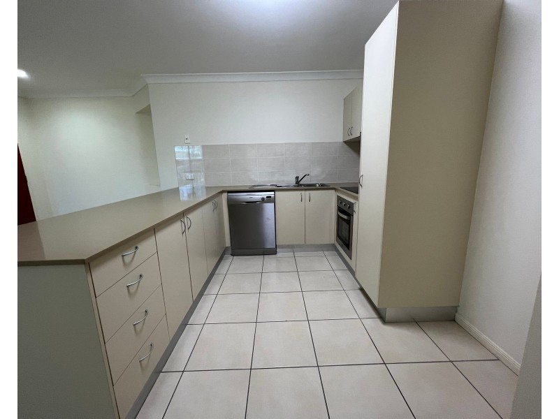 1/33 Schooner Avenue, Bucasia QLD 4750