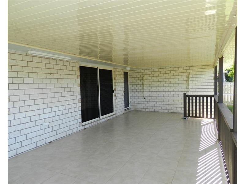 23 Jackson Street, Sarina QLD 4737