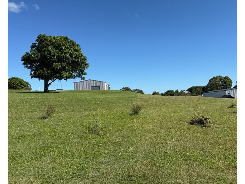 61 Leilani Terrace, Alligator Creek QLD 4740