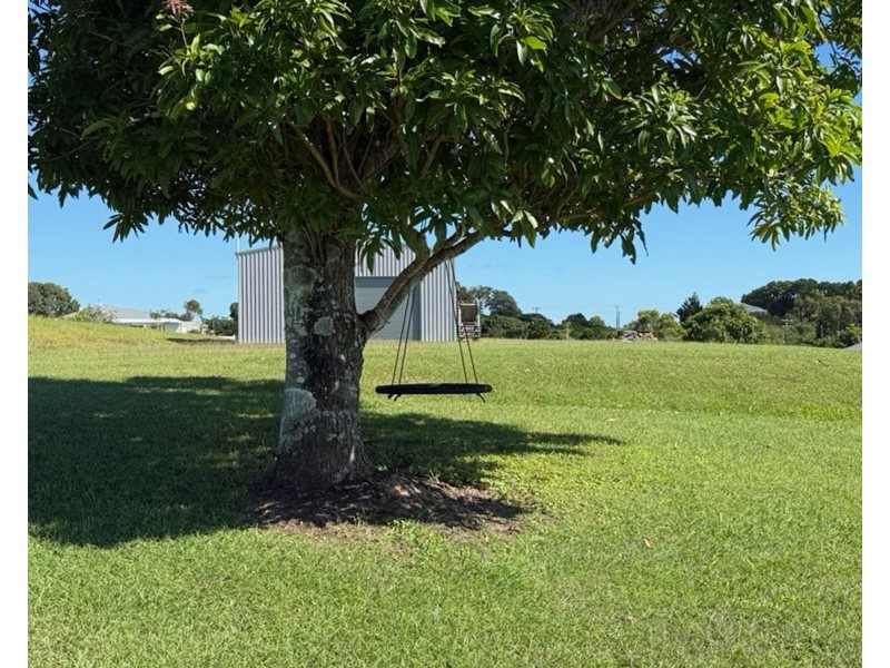 61 Leilani Terrace, Alligator Creek QLD 4740