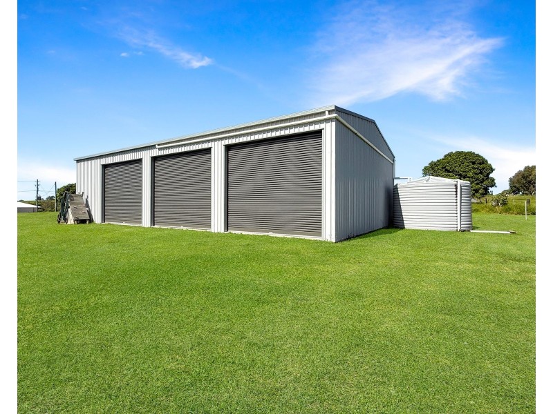 61 Leilani Terrace, Alligator Creek QLD 4740