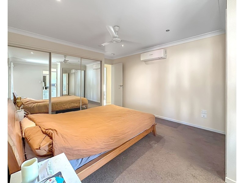 8 Lance Street, Bucasia QLD 4750