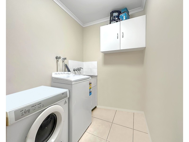 8 Lance Street, Bucasia QLD 4750