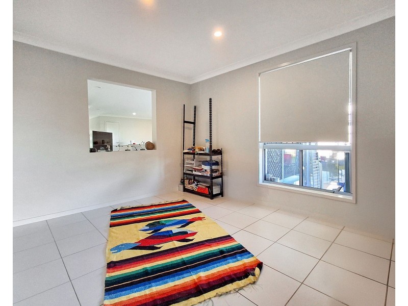 5 Nives Street, Mirani QLD 4754