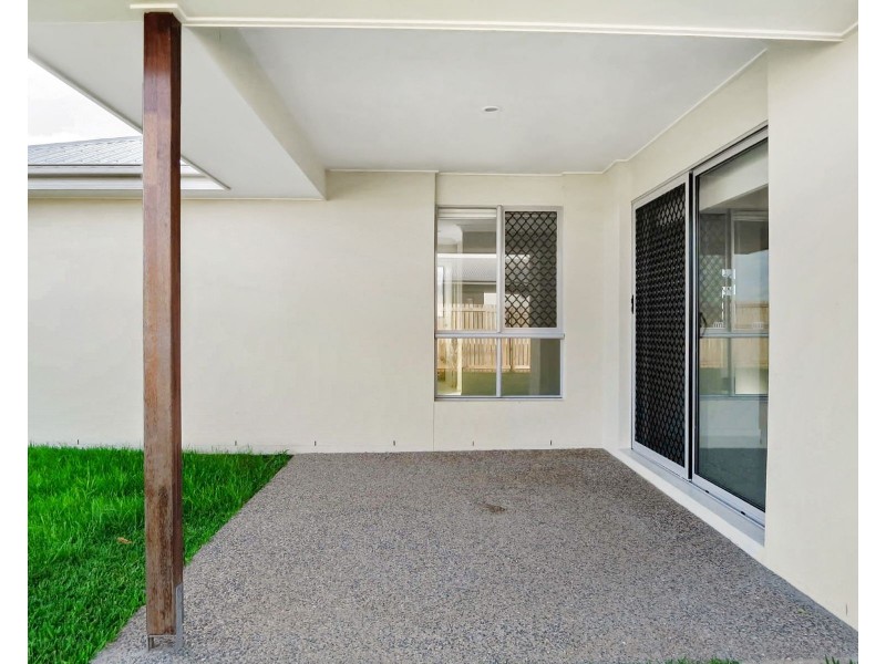 5 Nives Street, Mirani QLD 4754