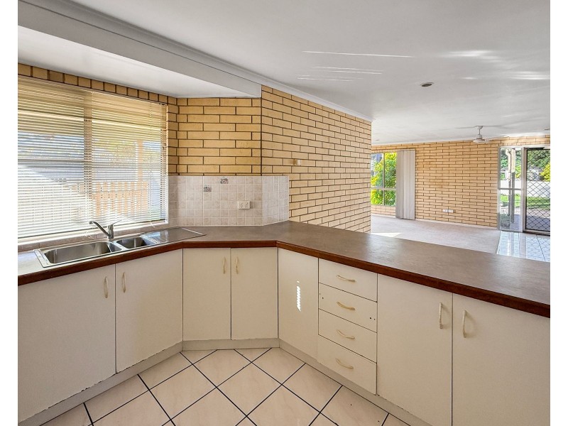 6 Peninsula Drive, Hay Point QLD 4740