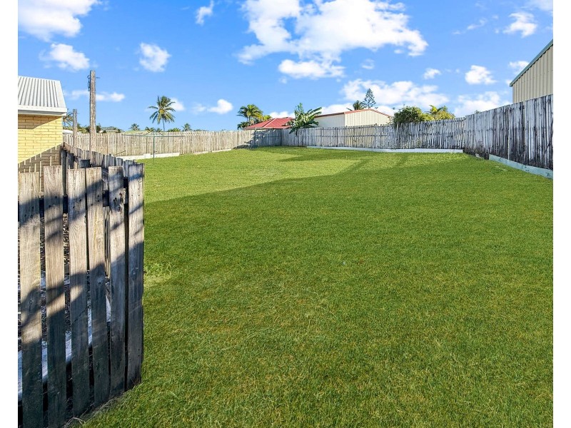 6 Peninsula Drive, Hay Point QLD 4740