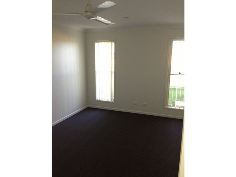 1 Michelle Place, Mirani QLD 4754