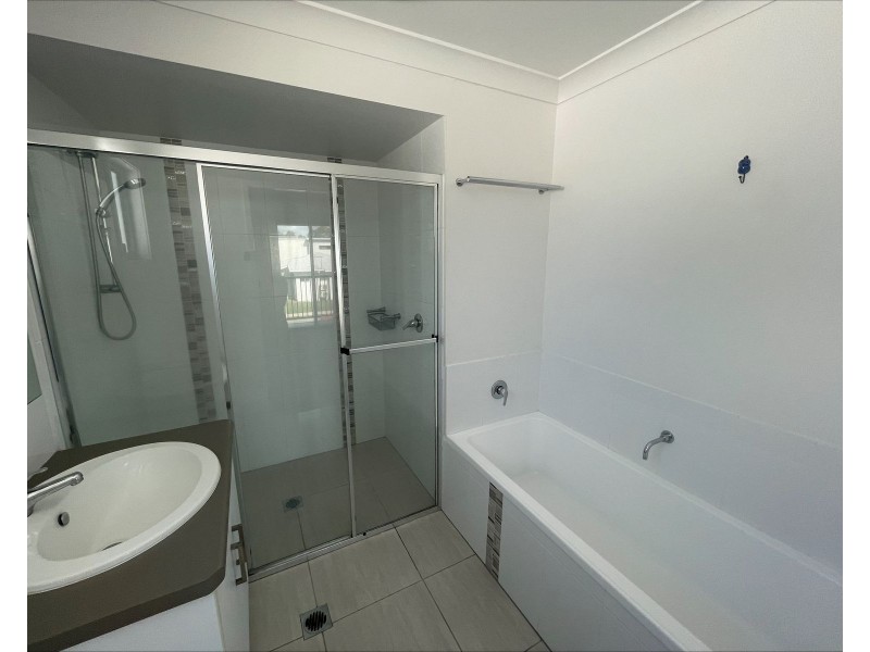 45 Maranark Avenue, Mount Pleasant QLD 4740