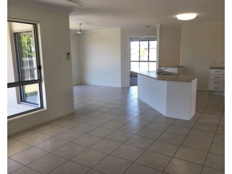 96 Oldmill Drive, Beaconsfield QLD 4740