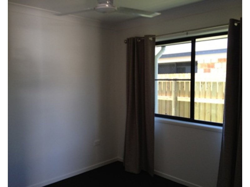 2/28 Brooksfield Drive, Sarina QLD 4737