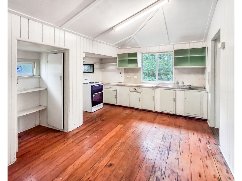 18 Byron Street, Mackay QLD 4740