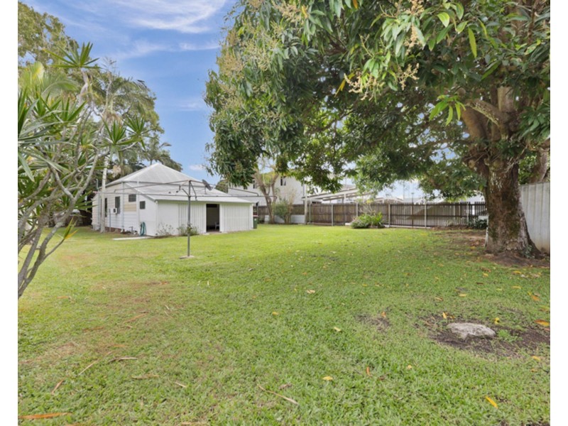 21 Pirie Street, South Mackay QLD 4740