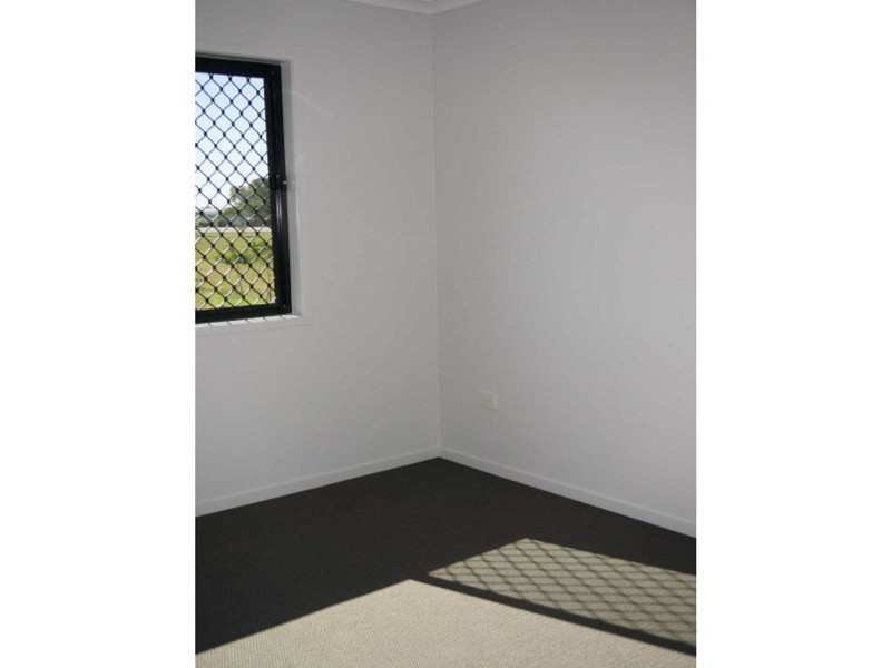 8/2 Makybe Diva Drive, Ooralea QLD 4740