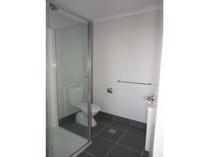 8/2 Makybe Diva Drive, Ooralea QLD 4740