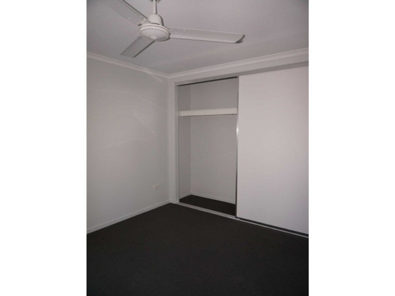 8/2 Makybe Diva Drive, Ooralea QLD 4740