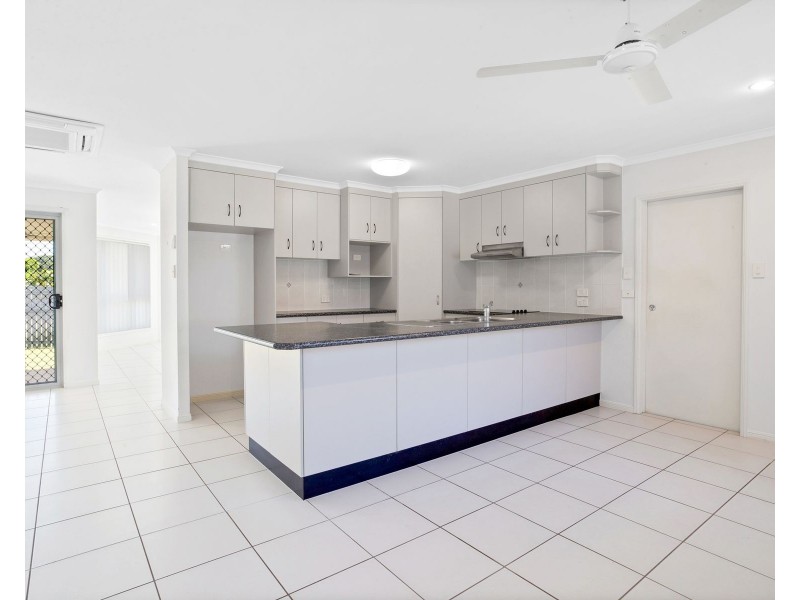 19 Jasmine Drive, Blacks Beach QLD 4740