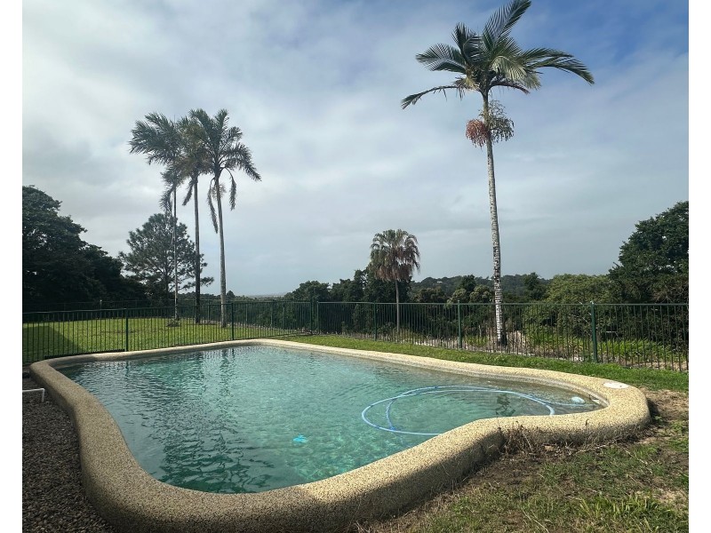 10 Rollinson Road, Farleigh QLD 4741