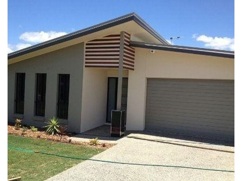 3 Vezzoli Court, Walkerston QLD 4751
