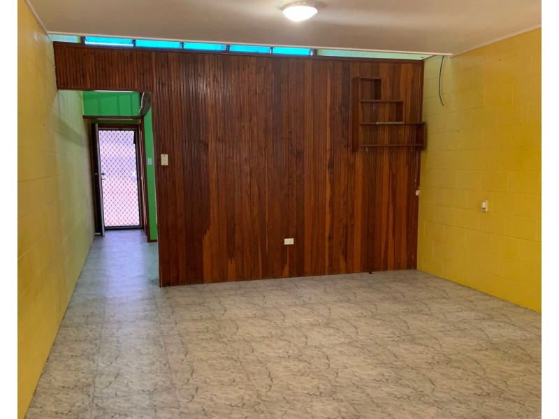 2/114a Waverley Street, Bucasia QLD 4750