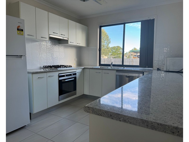 4/36 Kemmis Street, Nebo QLD 4742