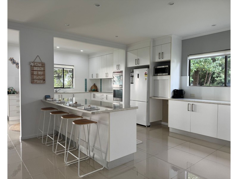 40 Melba Street, Armstrong Beach QLD 4737