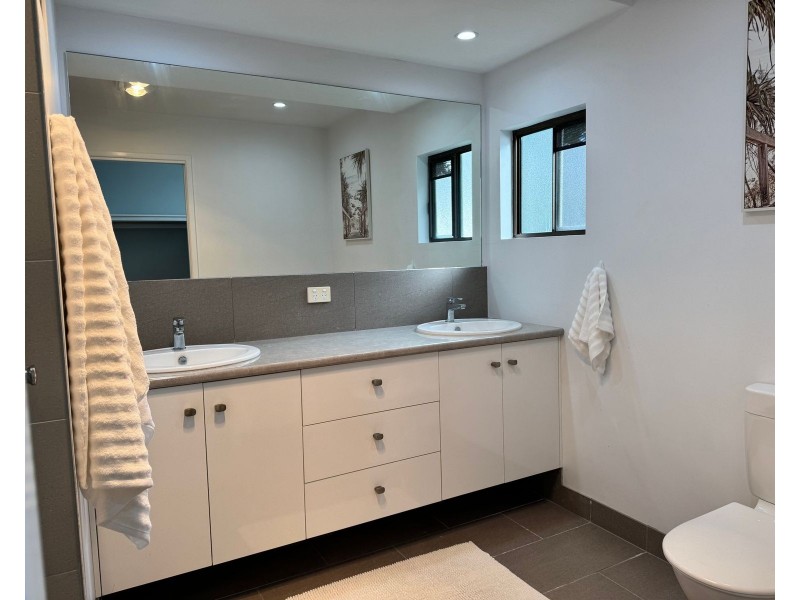 40 Melba Street, Armstrong Beach QLD 4737