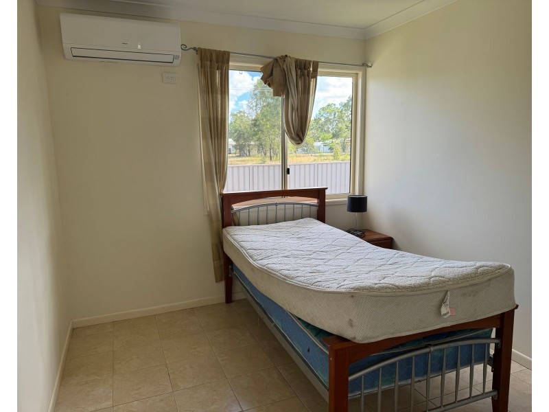 13 Baker Street, Nebo QLD 4742