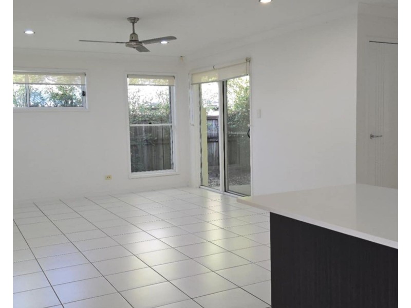1/86 West Street, Sarina QLD 4737