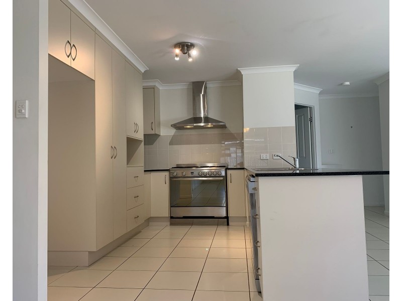 31 Blackmur Street, Marian QLD 4753