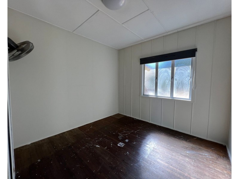 6 Pheasant Street, Slade Point QLD 4740