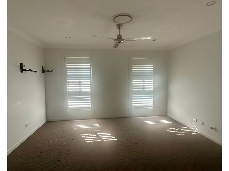 12 Moreton Drive, Rural View QLD 4740