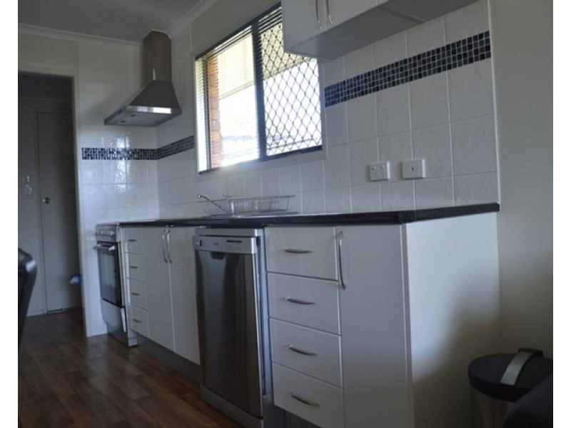 2/29 Maple Drive, Andergrove QLD 4740