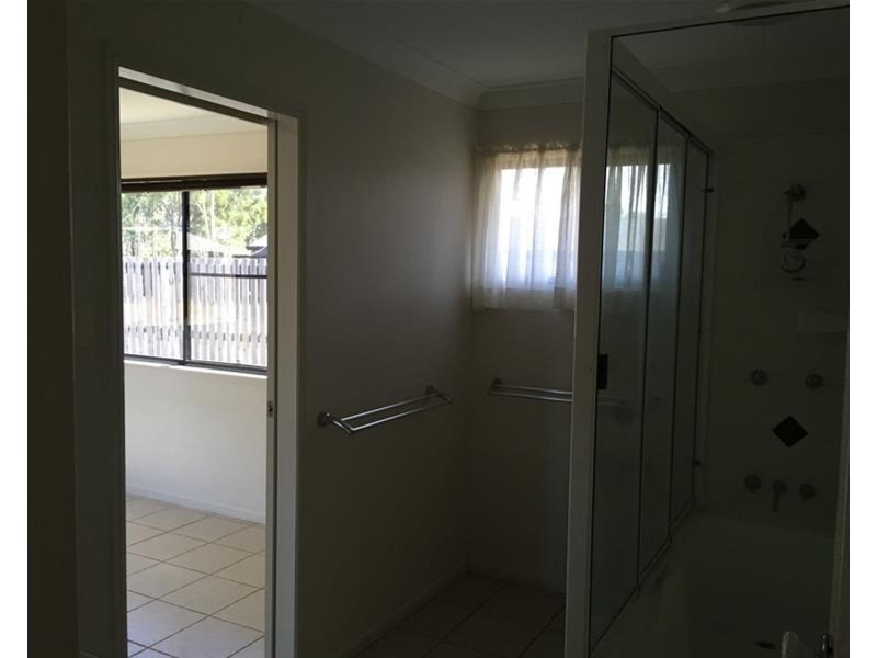 18 Cassia Court, Nebo QLD 4742