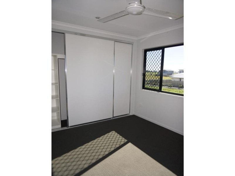 7/2 Makybe Diva Drive, Ooralea QLD 4740