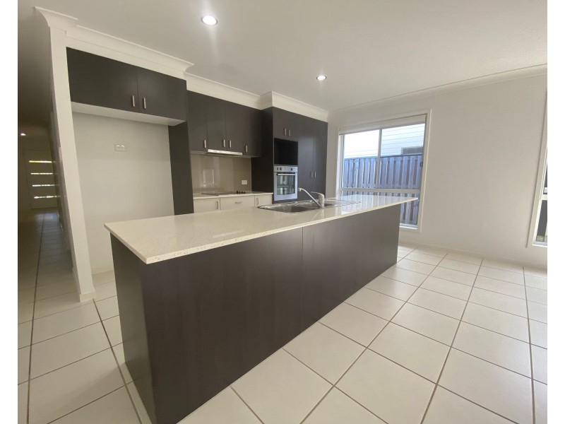 91 Scarborough Circuit, Blacks Beach QLD 4740