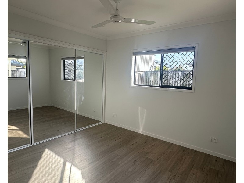 168 Whitehaven Drive, Blacks Beach QLD 4740