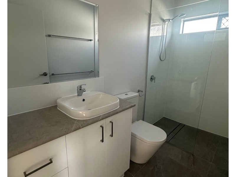 168 Whitehaven Drive, Blacks Beach QLD 4740