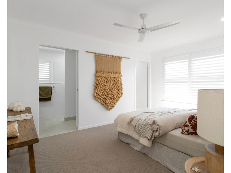 23 Lakeside Way, Andergrove QLD 4740