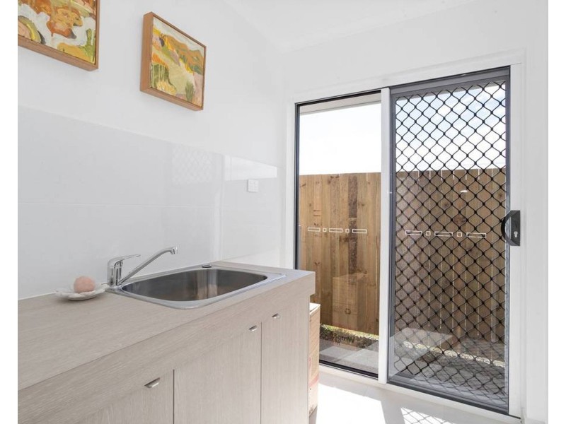 23 Lakeside Way, Andergrove QLD 4740