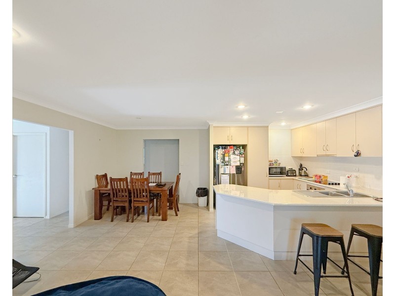 17 Ruddell Close, Marian QLD 4753