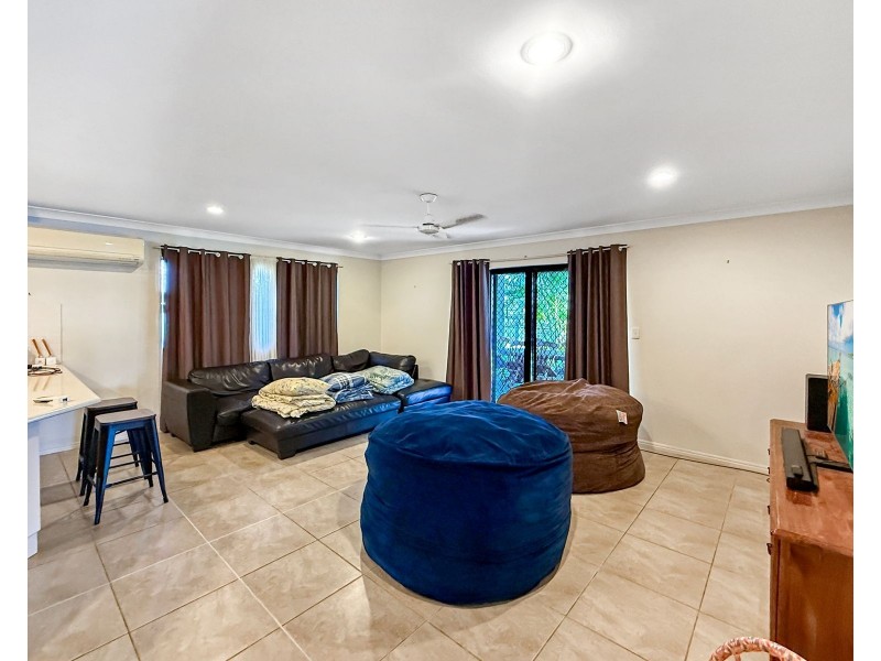 17 Ruddell Close, Marian QLD 4753