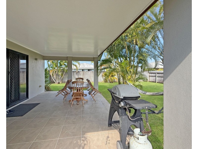 17 Ruddell Close, Marian QLD 4753